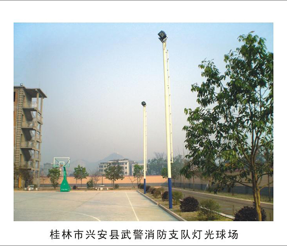 球場(chǎng)燈柱供應(yīng)
