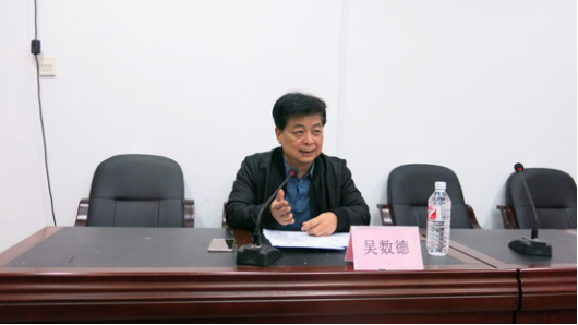 十九大精神廣西硅PU塑膠.png