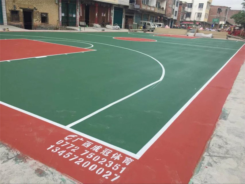 硅PU球場材料有什么特性？它適用于哪些場所？